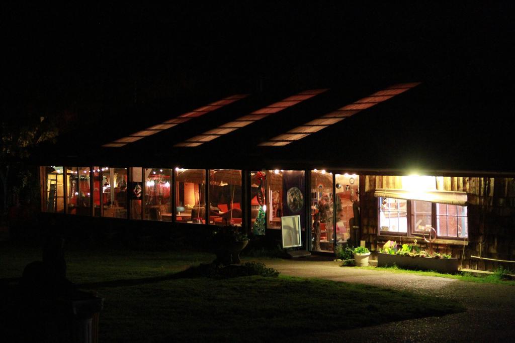 Hobbit Hut Hotel Geyserville Exterior foto