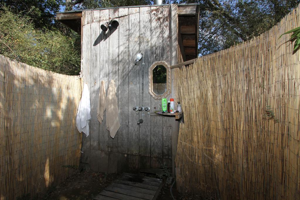 Hobbit Hut Hotel Geyserville Quarto foto
