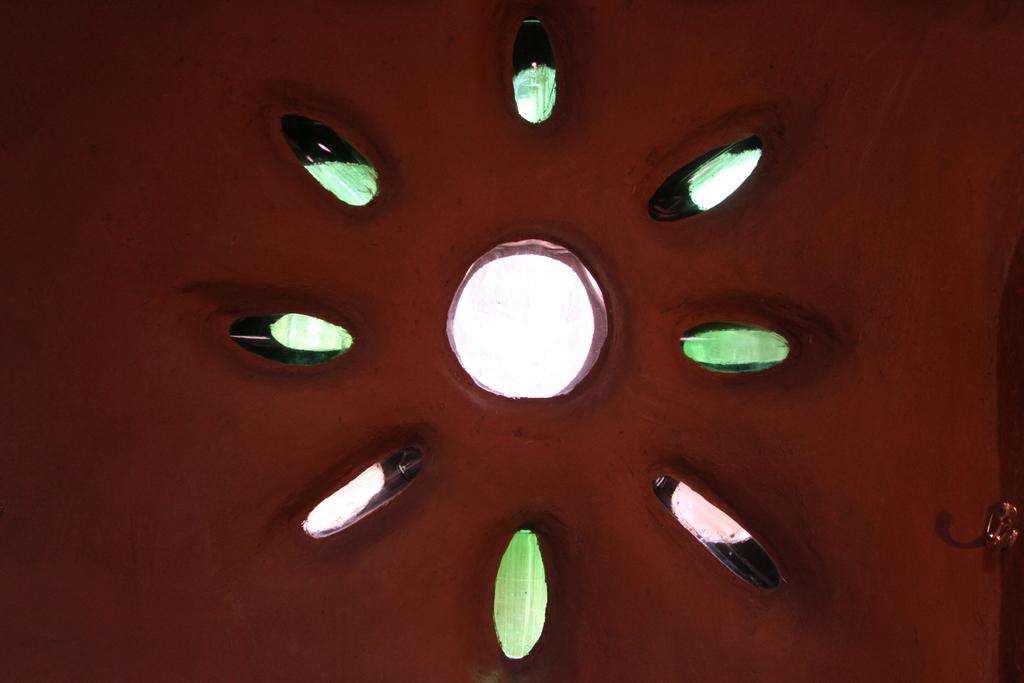 Hobbit Hut Hotel Geyserville Quarto foto